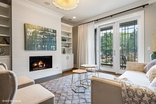 Foto del edificio - 3324 N Damen Ave.