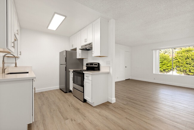 Modern design meets everyday convenience. - View Apartments