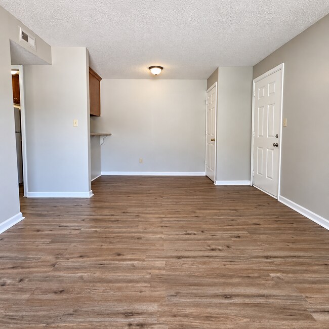 Foto del edificio - 4205 Patton Rd SW