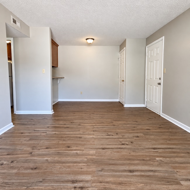 Building Photo - 4205 Patton Rd SW