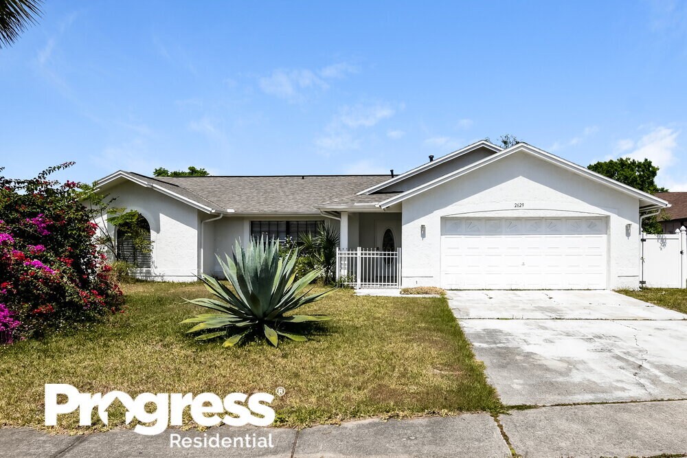 Foto principal - 2629 Saffron Dr