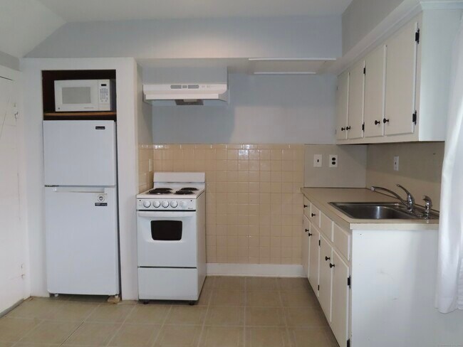 Foto del edificio - 150 Sterling City Rd