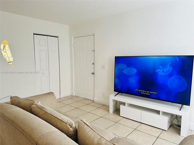 Foto del edificio - 3037 NW 118th Dr