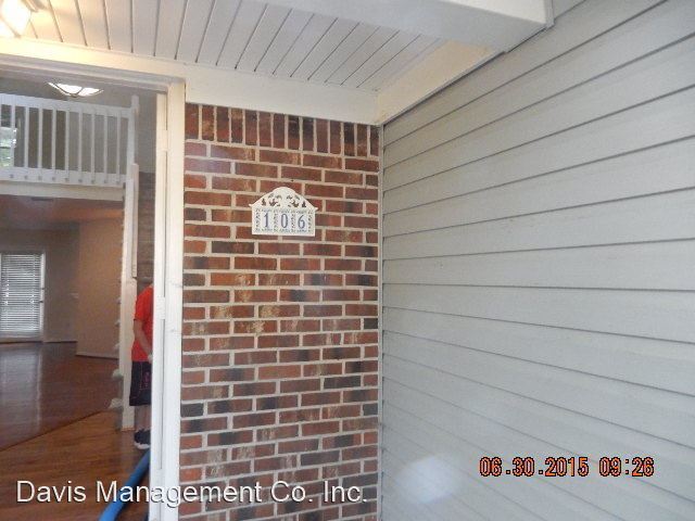 Building Photo - 3 br, 2.5 bath House - 106 Blackberry Bend