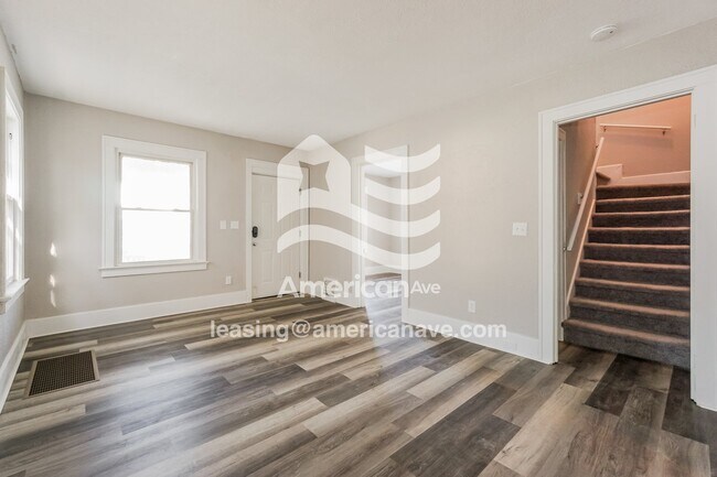 Foto del edificio - 3908 Leybourn Ave