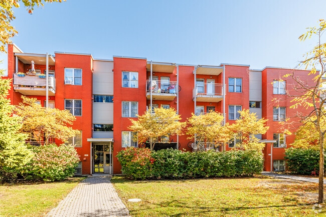 Building Photo - Habitations Galt