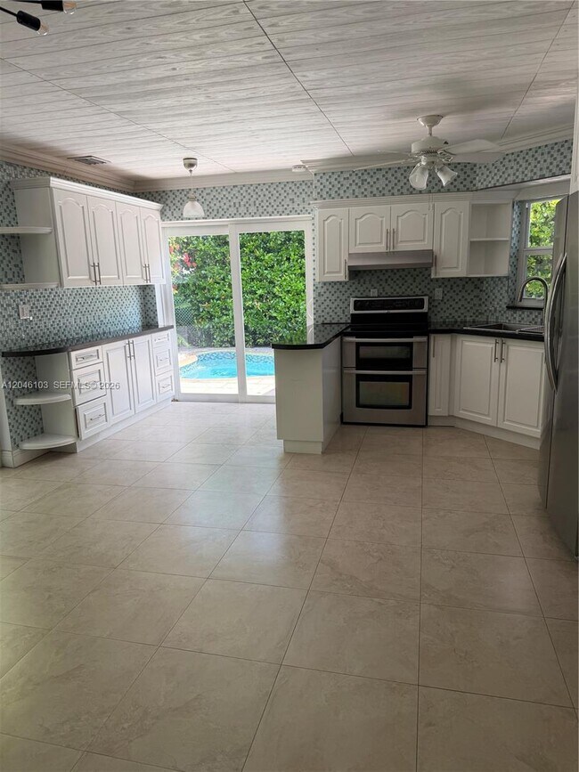 Foto del edificio - 616 SW 88th Pl E