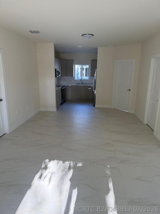 Foto del edificio - 2999 NW 9th St
