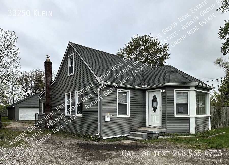 Primary Photo - 33250 Klein-