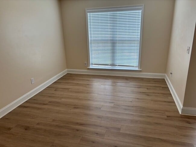 Building Photo - Charming 3BR House in High Point