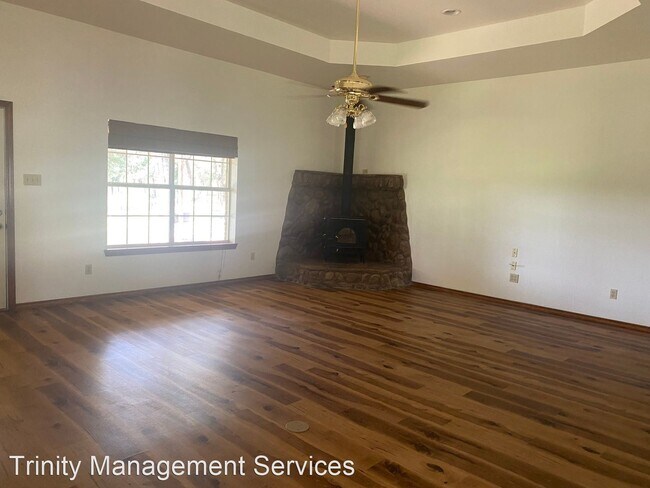 Building Photo - 2 br, 2 bath House - 481 Looney Lane