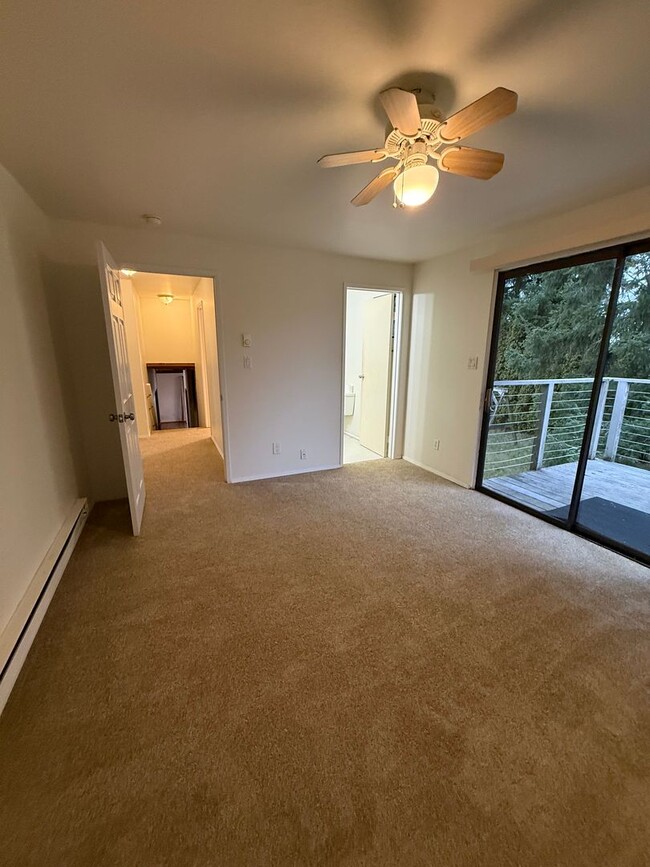 Foto del edificio - 3717 Lincoln Way