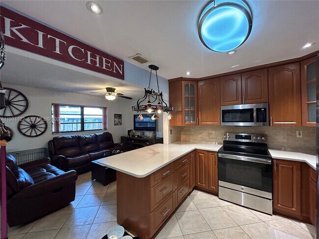 Foto del edificio - 10818 SW 72nd St