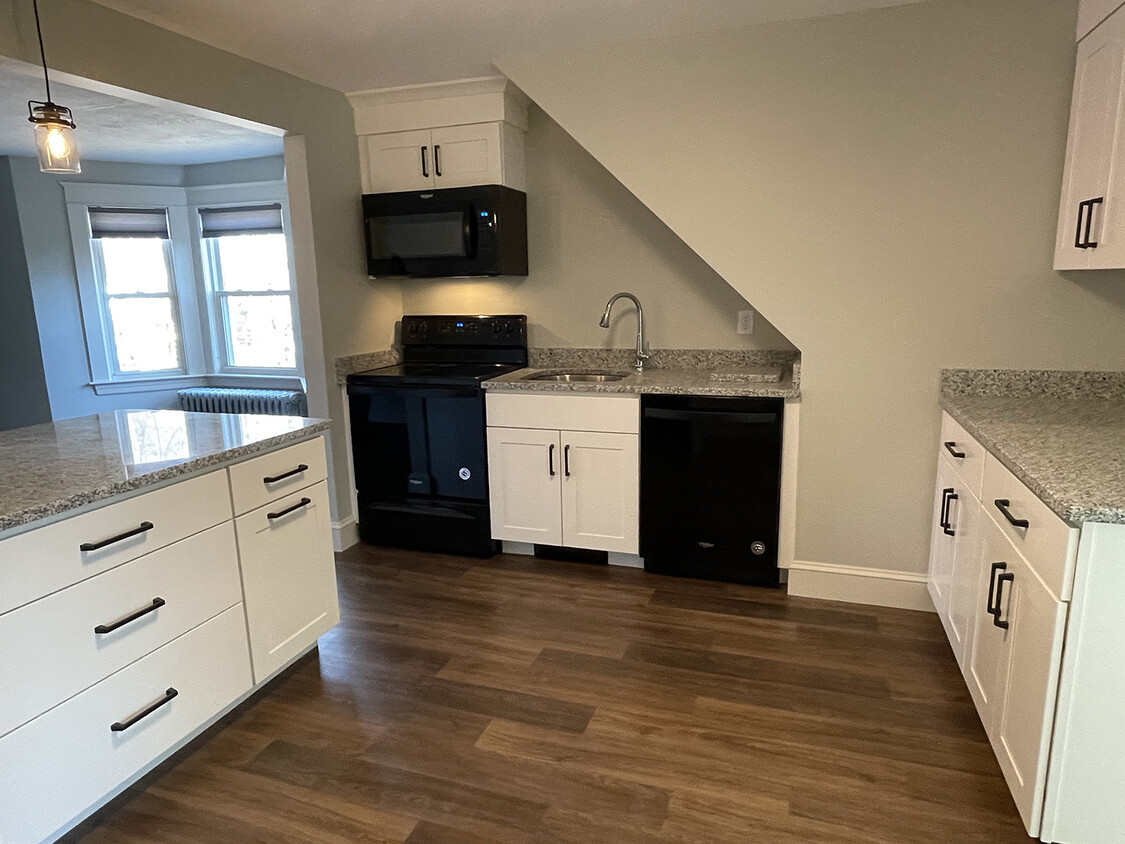 Brand new kitchen - 214 Myrtle Ave