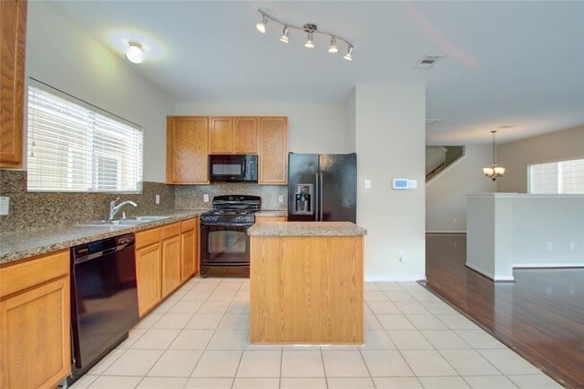 Building Photo - 21842 Mossy Field Ln