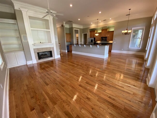 Building Photo - 3126 Baringer Hill Dr