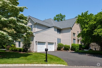 Building Photo - 22 Stonewall Cir