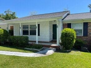 Building Photo - 2635 Byron Cir