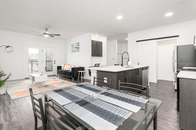 Building Photo - 5821 Elevated Way