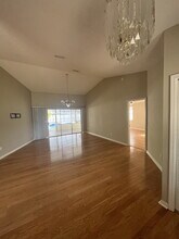 Building Photo - 77 Folcroft Ln