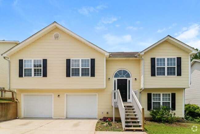 Building Photo - 205 Ashland Manor Dr