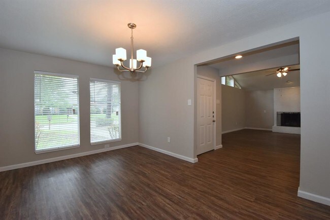Building Photo - 4703 Eagle Trail Dr