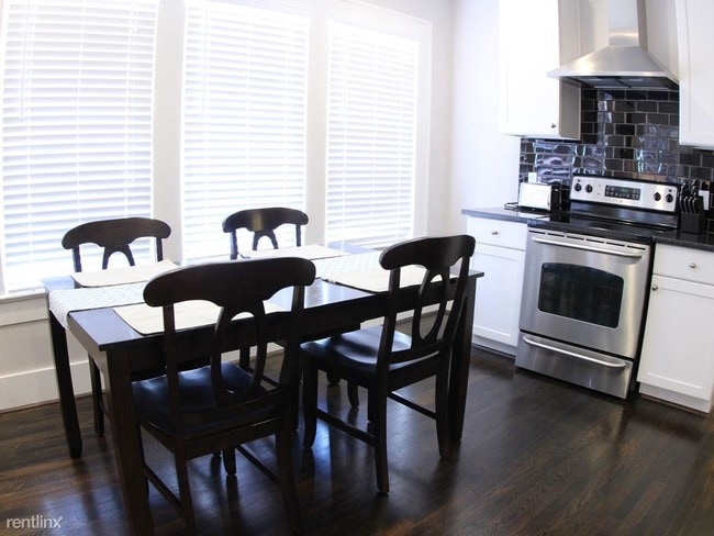 2 Br 1 Bath 17 Williams St Sw Apartment For Rent In Grand