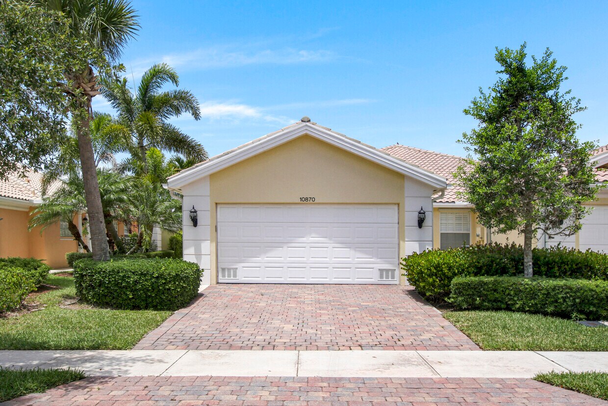 10870 SW Dardanelle Dr, Port Saint Lucie, FL 34987 House Rental in
