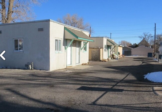 Building Photo - 226 Plum St