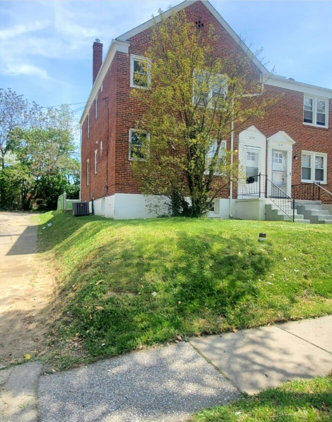 6149 Macbeth Dr Unit A, Baltimore, MD 21239 Apartments in Baltimore