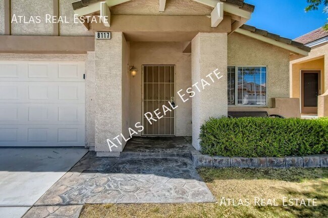 Building Photo - 3 Bed, 2 Bath Single-Story Home with a Spa...