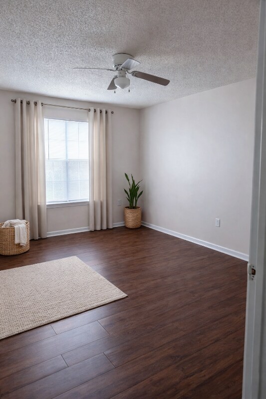 Foto del edificio - 330 Commonwealth Cir