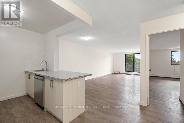 Photo du bâtiment - 1270 Webster St