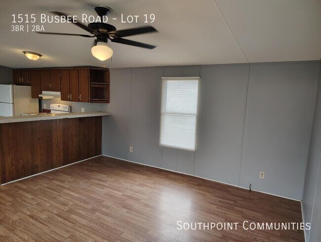 Foto del edificio - 1515 Busbee Rd