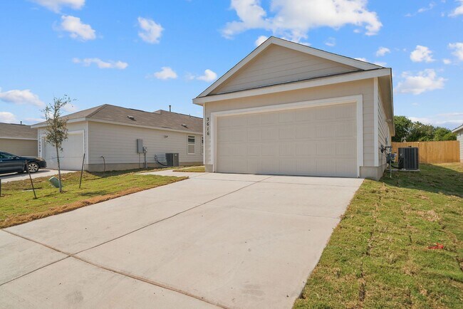 Foto del edificio - 3616 Axis Hl St