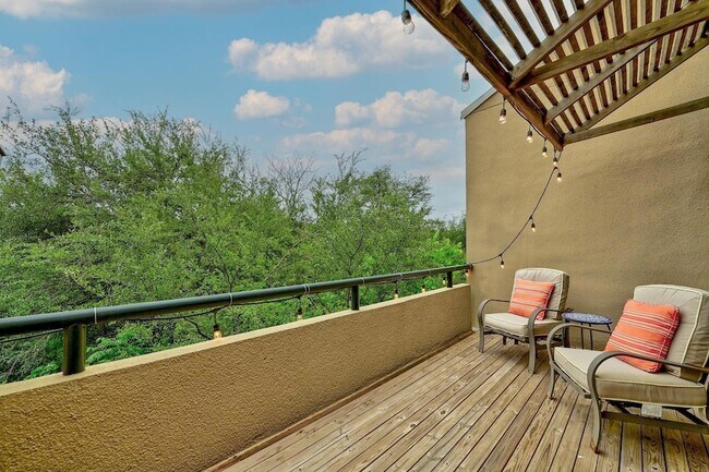 Foto del edificio - 1707 Spyglass Dr