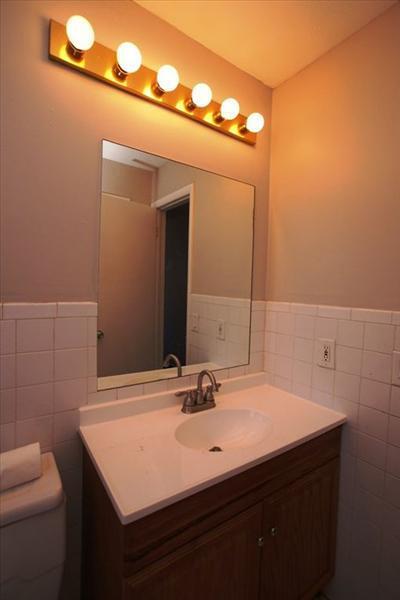 Foto del edificio - 6137 Hillsdale Ave