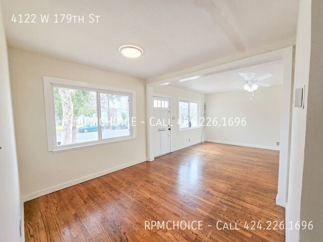 Building Photo - 4122 179th St