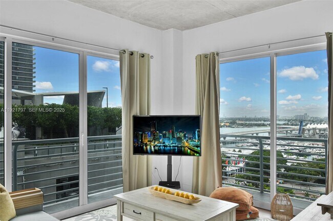 Foto del edificio - 234 NE 3rd St