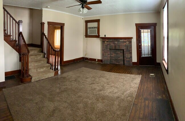 Sala de estar - 245 Green St