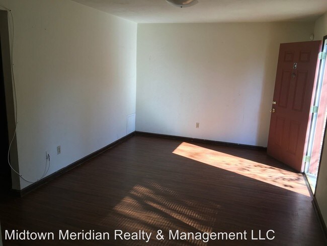 Building Photo - 753 Pointe Ct