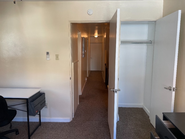 Foto del edificio - 4307 Milgate St