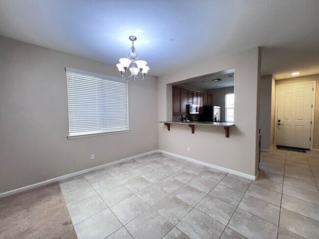 Foto del edificio - Beautiful home located in Vineyard Pointe Village