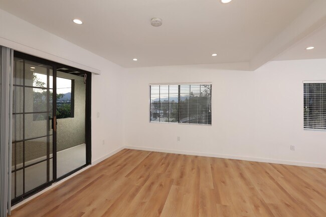 Foto del edificio - 2236 Glendale Blvd