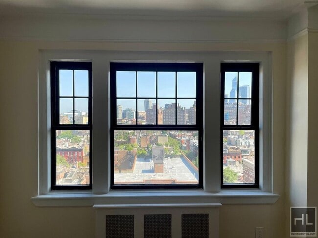 Foto del edificio - AMAZING STUDIO APARTMENT!! AMAZING DEAL! W...