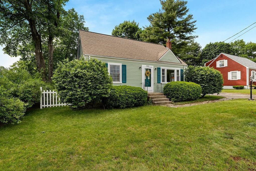 842 Old Connecticut Path, Framingham, MA 01701 House Rental in