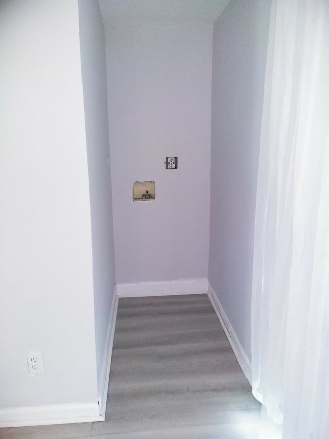 Conexión para lavadora y secadora - 969 Maplewood Ave