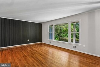 Building Photo - 9707 Stoneybrook Dr