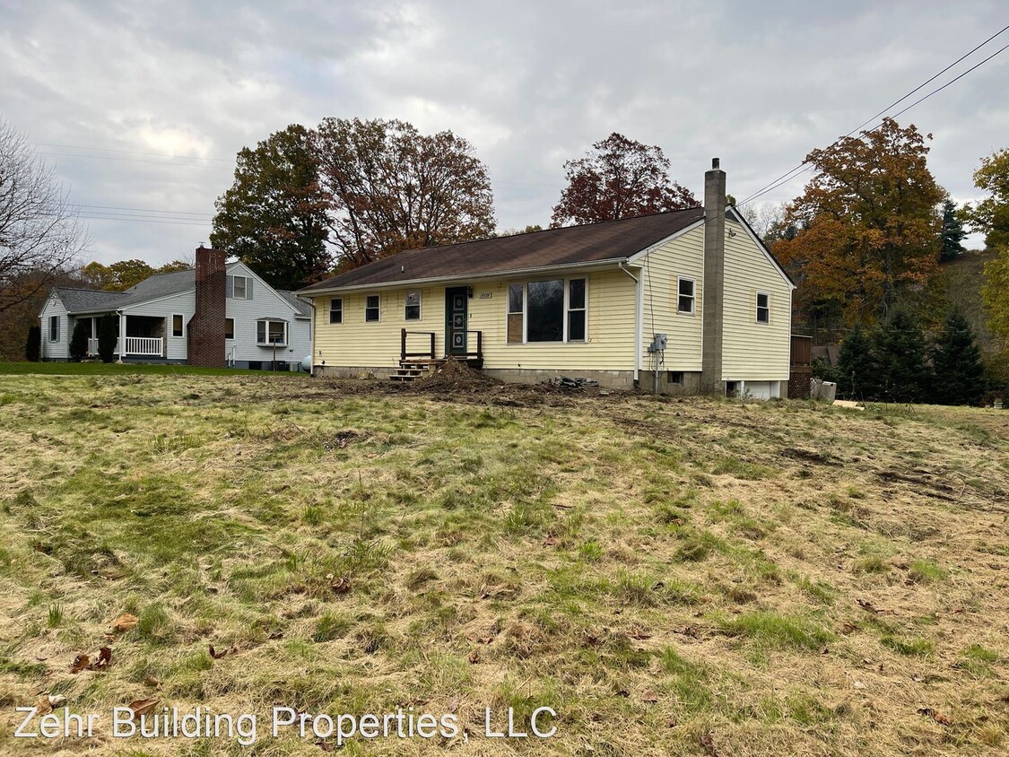 Primary Photo - 3 br, 1 bath House - 19650 US Hwy 6 & 19