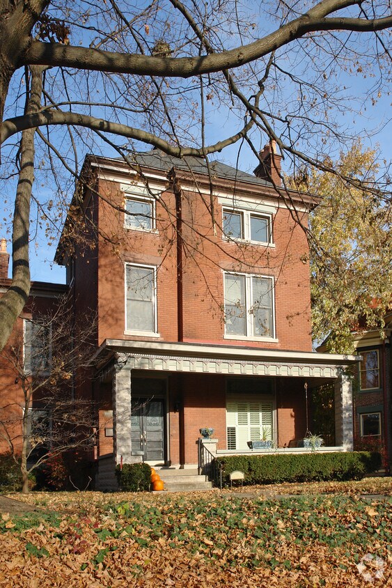 Building Photo - 1513 Hepburn Ave